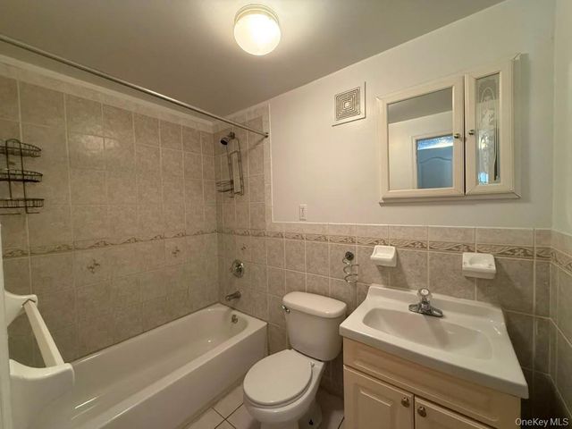 1250 Rev James Polite Avenue 2, Bronx, NY 10459