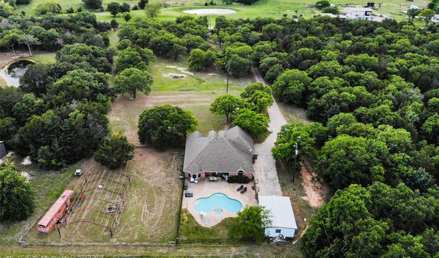138 N Fm 1655, Alvord, TX 76225