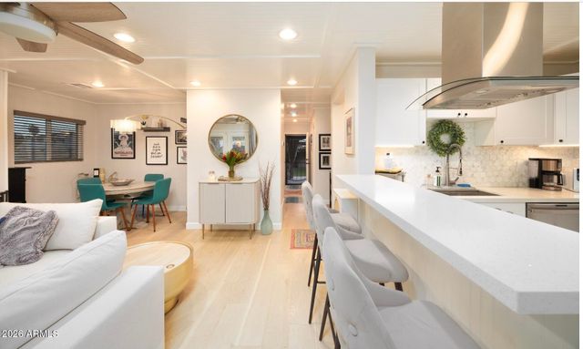 4535 E CAMPBELL Avenue, Phoenix, AZ 85018