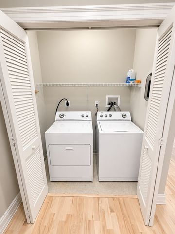 59 Walpole St 121, Canton, MA 02021