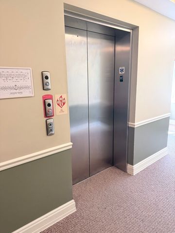 59 Walpole St 121, Canton, MA 02021