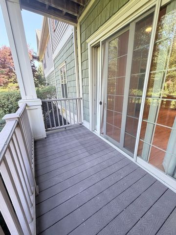 59 Walpole St 121, Canton, MA 02021