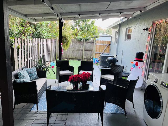 3451 48th Lane S, Lake Worth, FL 33461