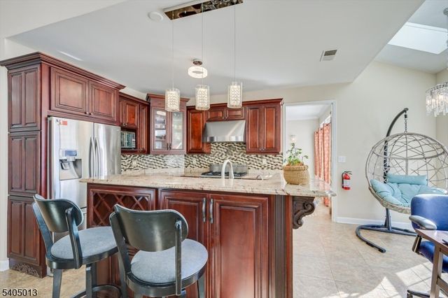 9 Magellan Way, Franklin Twp., NJ 08823