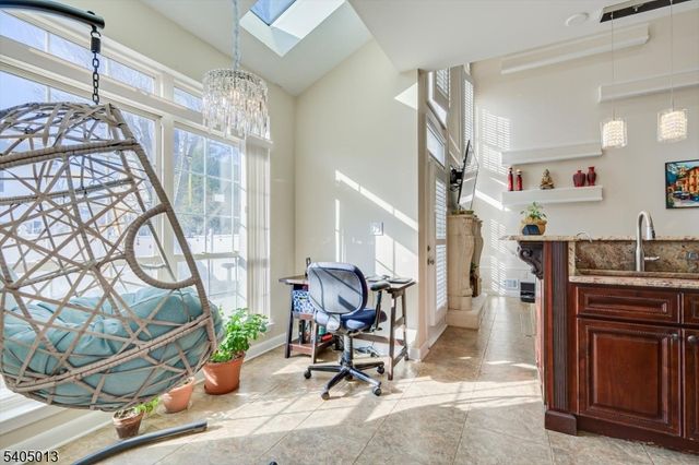 9 Magellan Way, Franklin Twp., NJ 08823