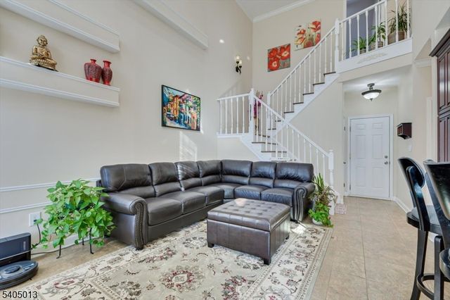 9 Magellan Way, Franklin Twp., NJ 08823