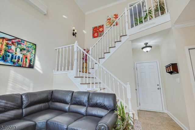 9 Magellan Way, Franklin Twp., NJ 08823