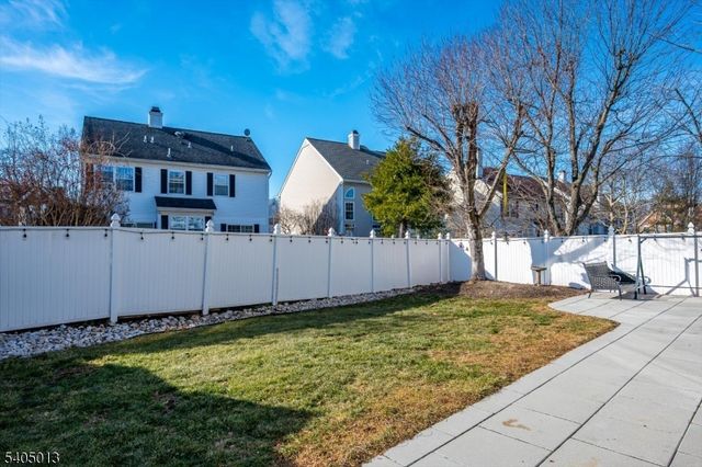 9 Magellan Way, Franklin Twp., NJ 08823