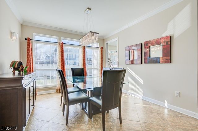 9 Magellan Way, Franklin Twp., NJ 08823