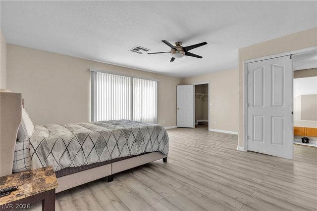 7425 Enchanted Hills Court, Las Vegas, NV 89129
