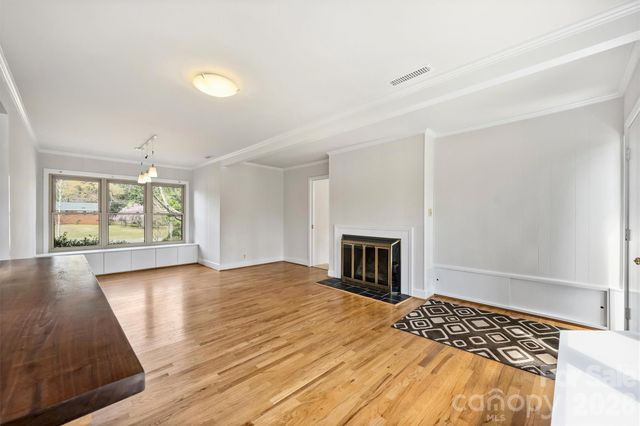 9436 Glen Brook Drive, Charlotte, NC 28215