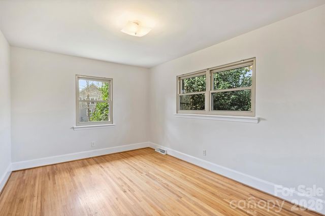 9436 Glen Brook Drive, Charlotte, NC 28215