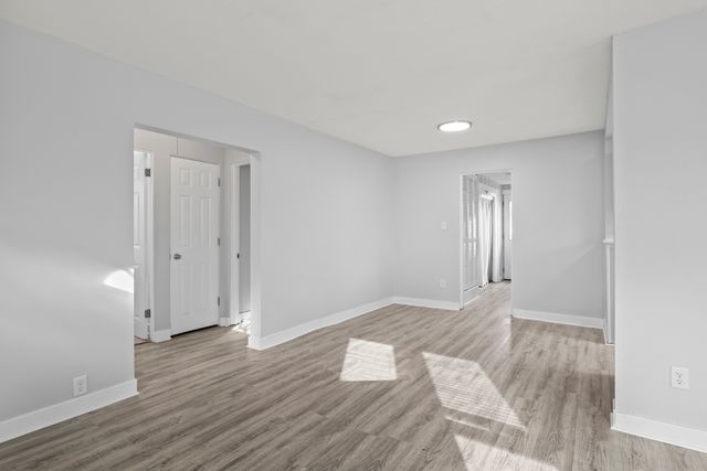 3614 Linneman Street, Glenview, IL 60025