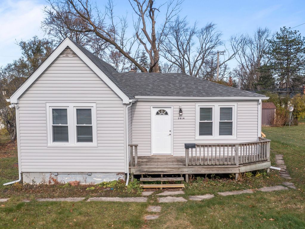 3614 Linneman Street, Glenview, IL 60025