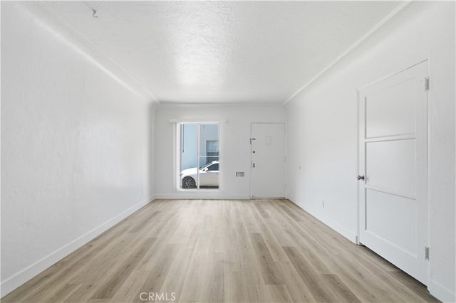 2472 Chestnut Avenue, Long Beach, CA 90806
