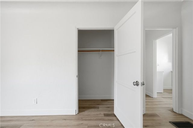 2472 Chestnut Avenue, Long Beach, CA 90806