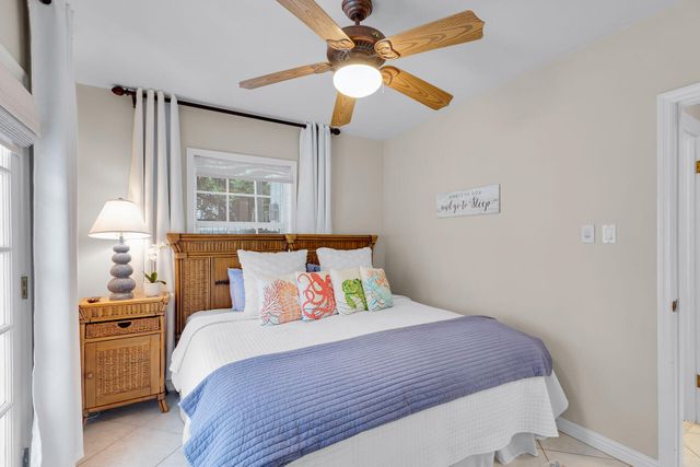 827 Eisenhower Drive, Key West, FL 33040