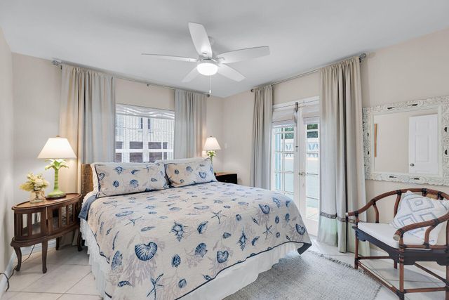 827 Eisenhower Drive, Key West, FL 33040