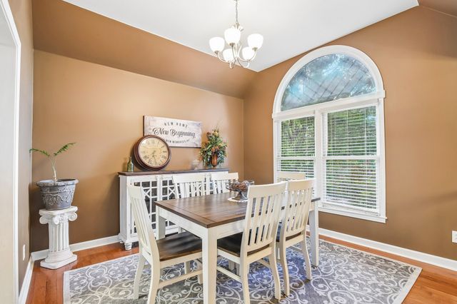409 Sunset Ct, Hermitage, TN 37076