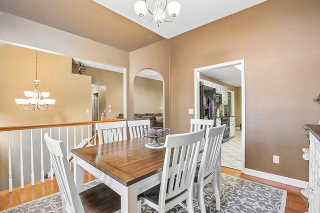 409 Sunset Ct, Hermitage, TN 37076