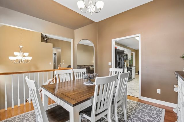 409 Sunset Ct, Hermitage, TN 37076
