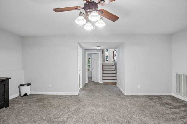409 Sunset Ct, Hermitage, TN 37076