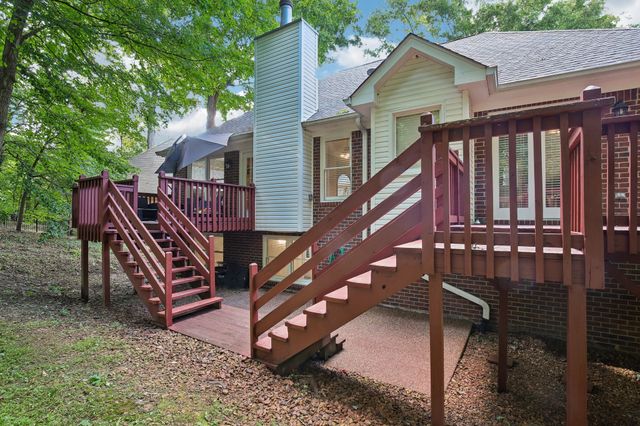 409 Sunset Ct, Hermitage, TN 37076