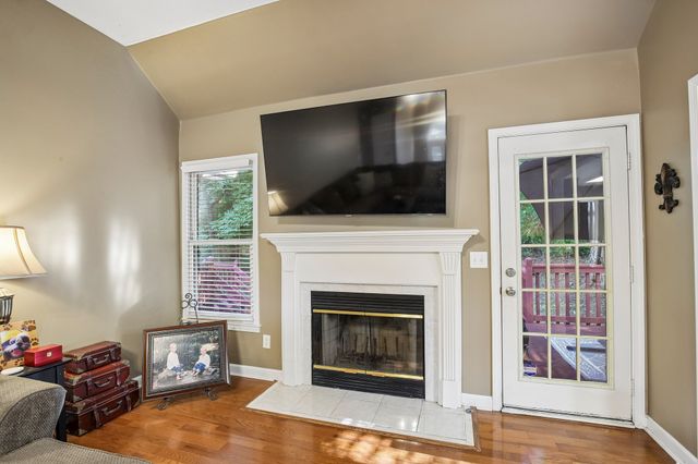 409 Sunset Ct, Hermitage, TN 37076