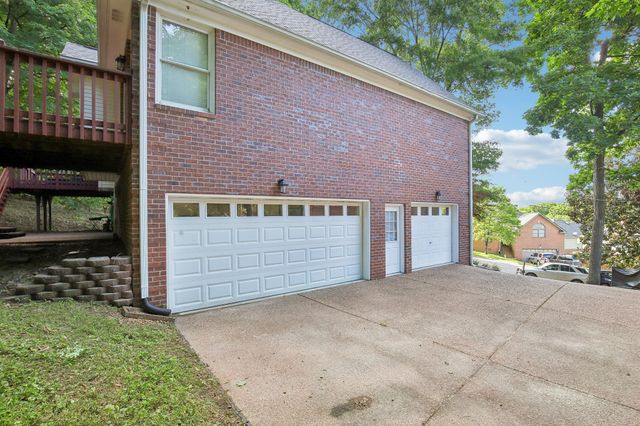 409 Sunset Ct, Hermitage, TN 37076