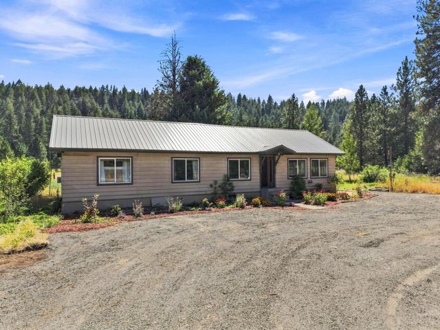 15325 W Charles Rd, Nine Mile Falls, WA 99026