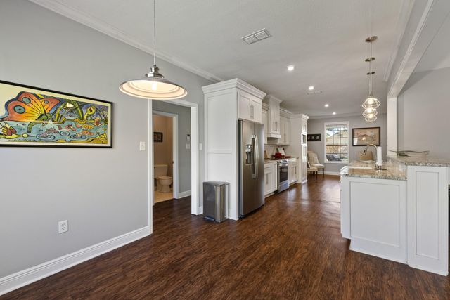 214 Lynnwood, Hattiesburg, MS 39402