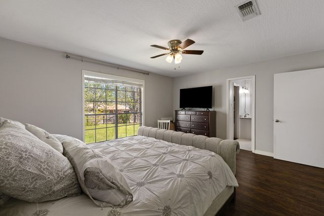 214 Lynnwood, Hattiesburg, MS 39402