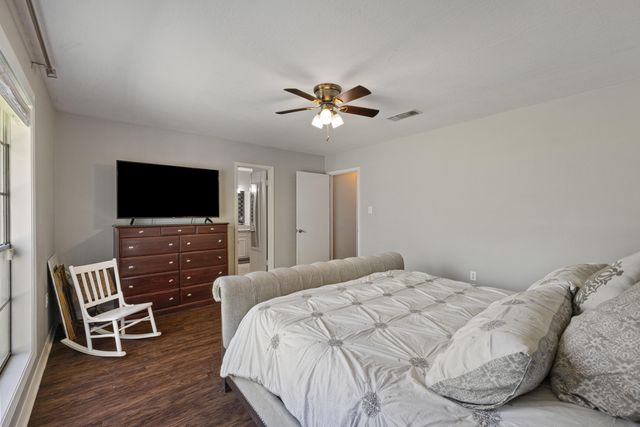 214 Lynnwood, Hattiesburg, MS 39402