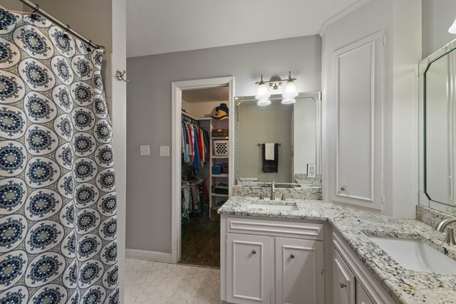 214 Lynnwood, Hattiesburg, MS 39402