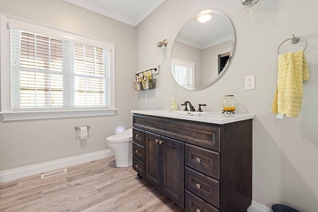 220 Berry St, Wrentham, MA 02093