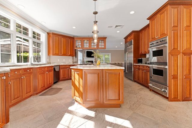 220 Berry St, Wrentham, MA 02093