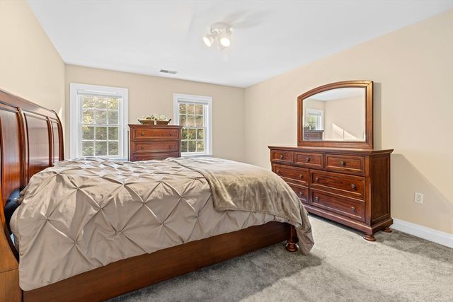 220 Berry St, Wrentham, MA 02093
