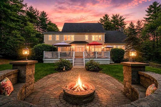 220 Berry St, Wrentham, MA 02093