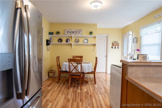 1062 E State Road 256, Austin, IN 47102