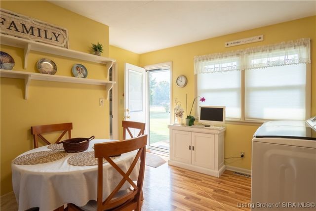 1062 E State Road 256, Austin, IN 47102