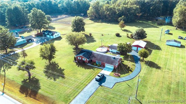 1062 E State Road 256, Austin, IN 47102