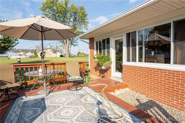 1062 E State Road 256, Austin, IN 47102