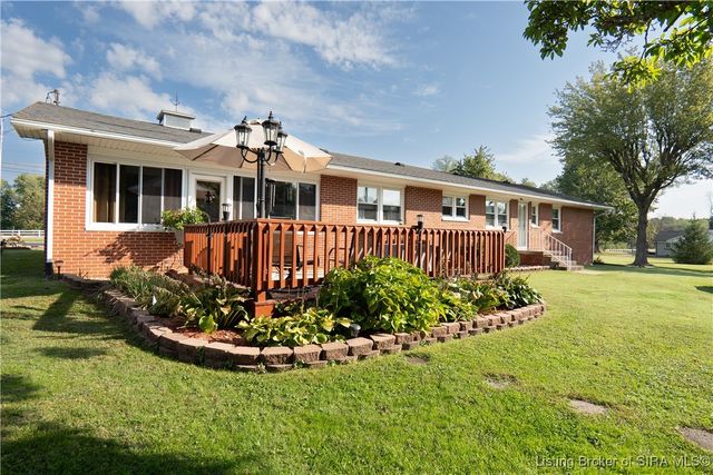 1062 E State Road 256, Austin, IN 47102