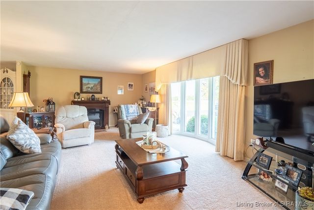 1062 E State Road 256, Austin, IN 47102