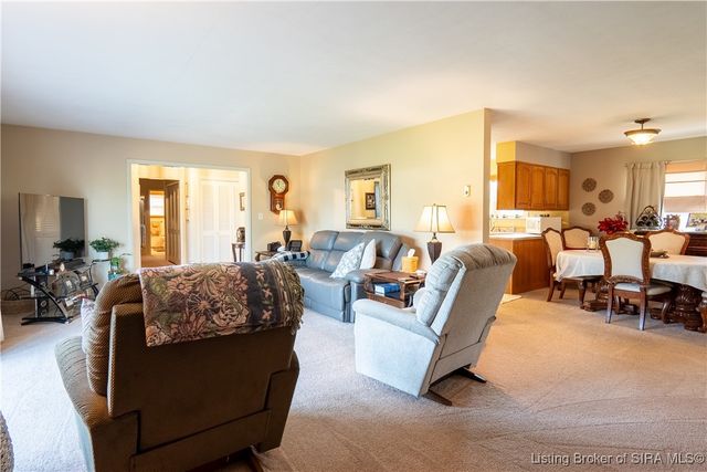 1062 E State Road 256, Austin, IN 47102