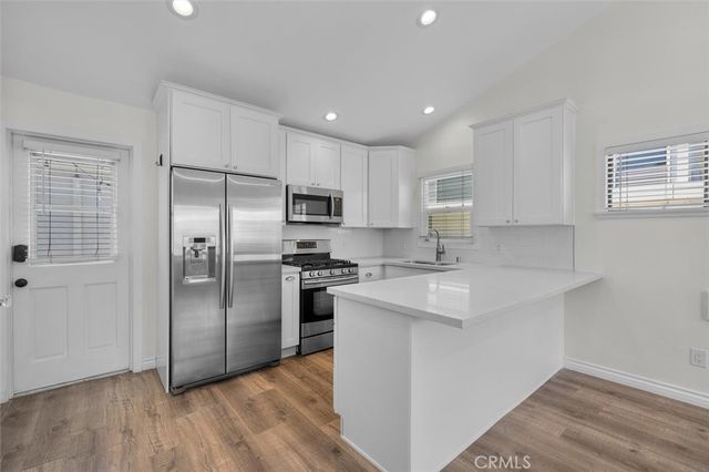 1430 Bonnie Brae, Hermosa Beach, CA 90254