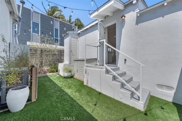 1430 Bonnie Brae, Hermosa Beach, CA 90254