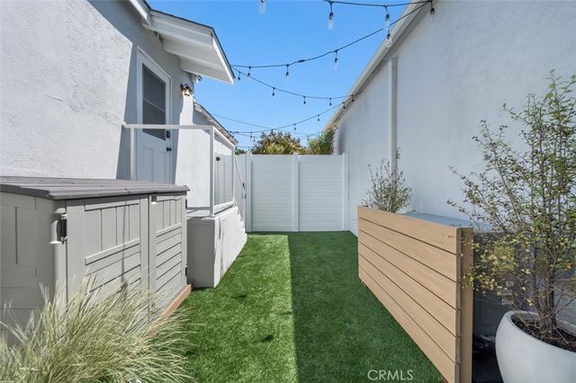1430 Bonnie Brae, Hermosa Beach, CA 90254