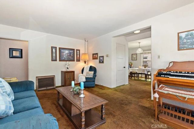 4708 Oliva, Lakewood, CA 90712