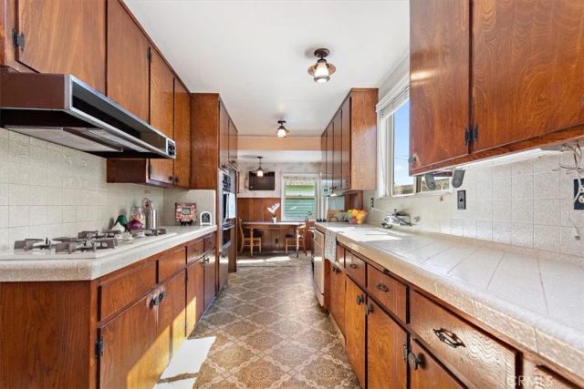 4708 Oliva, Lakewood, CA 90712